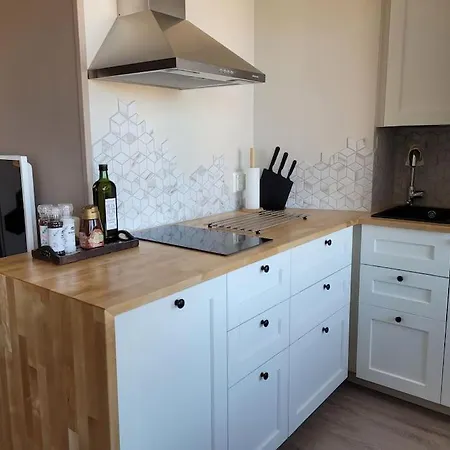 Renovated In The Centre